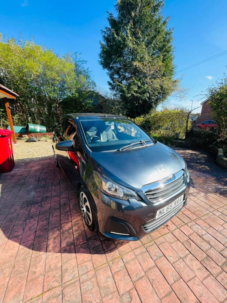 Peugeot, 108, Hatchback, 2015, Semi-Auto, 998 (cc), 5 doors