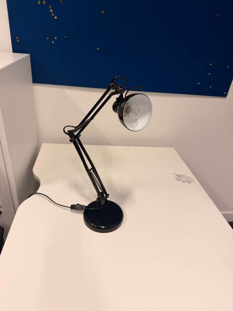 Black Anglepoise Style Desk Lamp – Good Condition