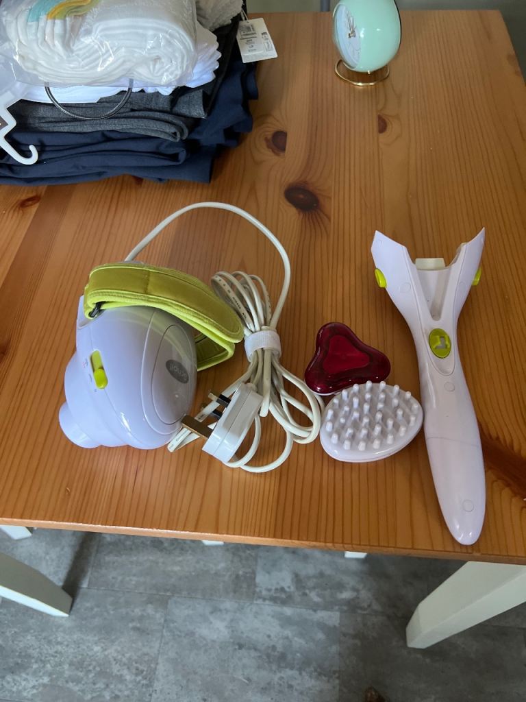 Electric Body Massager with Attachments – Good Working Order