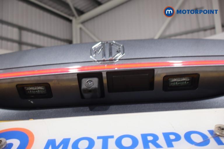 2025 MG MG HS 1.5 T-GDI Trophy 5dr DCT ESTATE PETROL Automatic