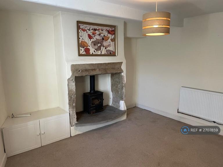 2 bedroom house in Otley Road, East Morton, Keighley, BD20 (2 bed) (#2707859)