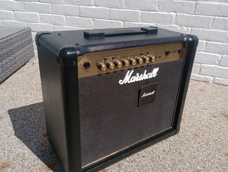 Marshall guitar amplifier MINT condition amp
