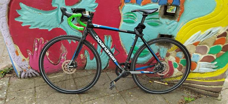 image for RACE GRAVEL BIKE with HELMET 