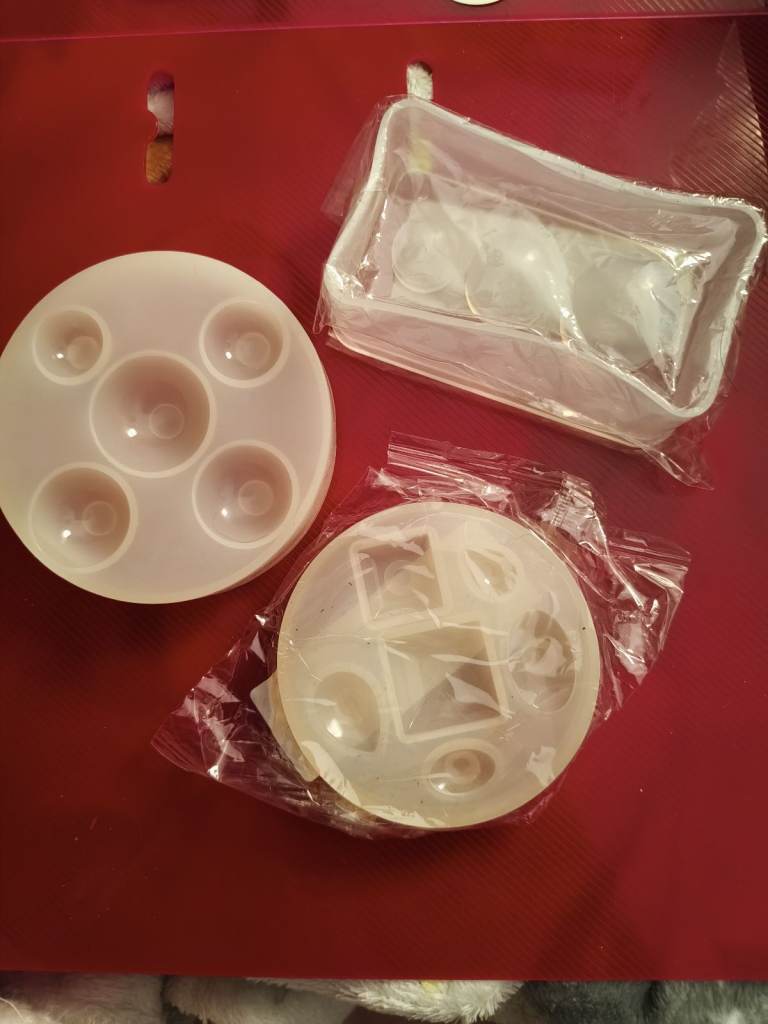 17 pc Various Silicone Moulds for Resin Crafting or Baking – New