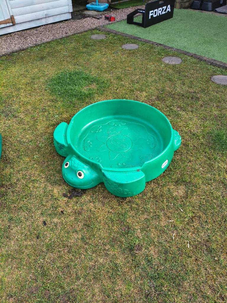 Green Turtle Sandpit / Paddling Pool – Good Condition