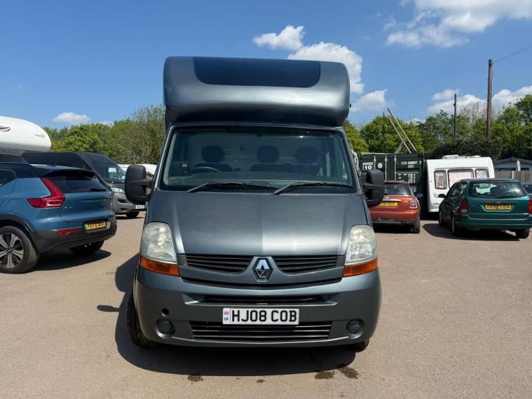 Renault Master Horsebox 2008 HJ08COB