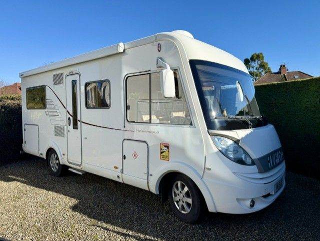 Hymer B554
