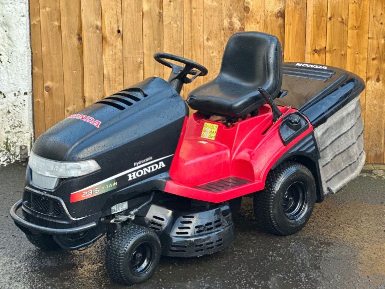 Honda HF2315 ride on mower