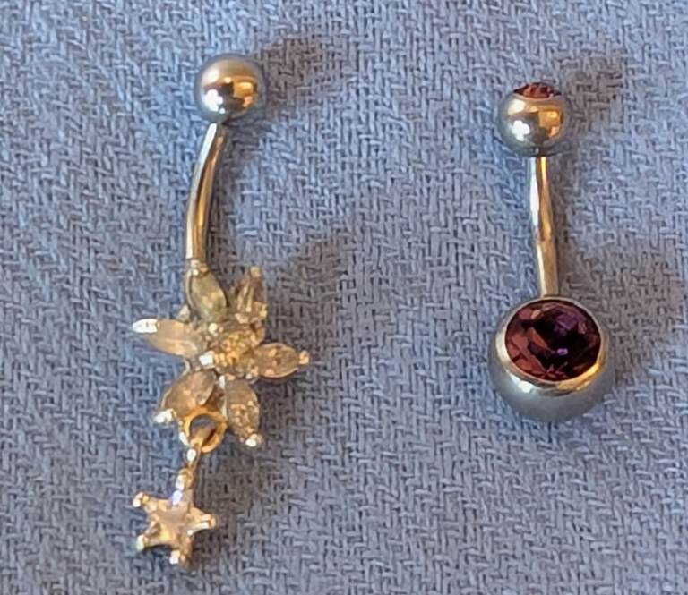 2 Decorative Belly Button Bars