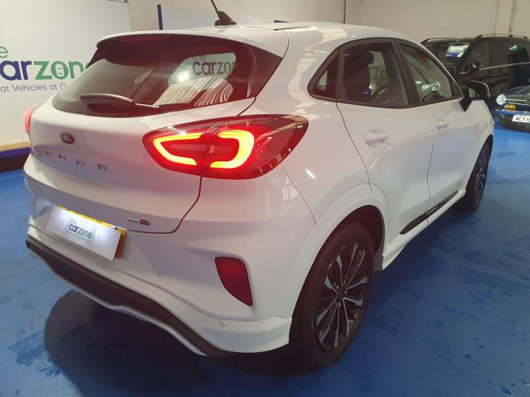 2023 Ford Puma 1.0 EcoBoost Hybrid mHEV Titanium 5dr HATCHBACK PETROL Manual