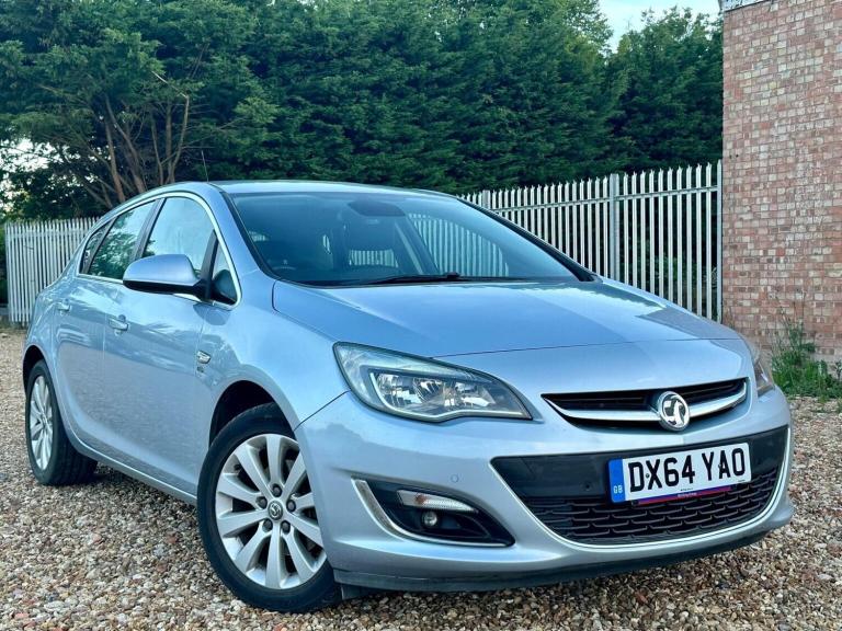 VAUXHALL ASTRA 2.0 CDTi Elite Auto Euro 5 5dr 2014
