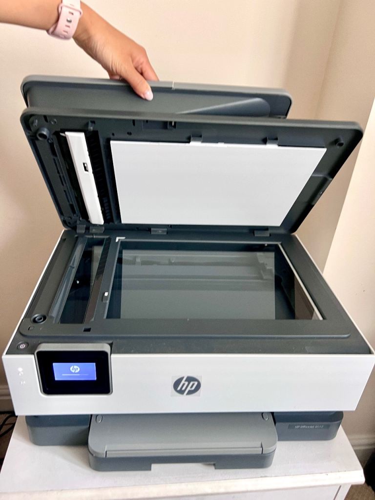 HP Officejet 8012 WiFi printer scanner 