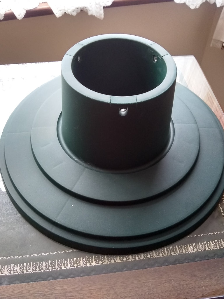 Christmas Tree Stand.  New/Unused