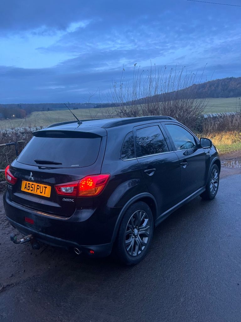 Mitsubishi, ASX, Hatchback, 2015, Manual, 1560 (cc), 5 doors