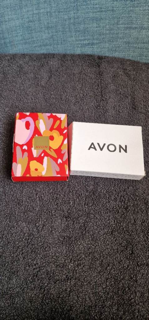 Avon Jewellery Sets X2 - Earrings & Necklaces - Gold Tone 