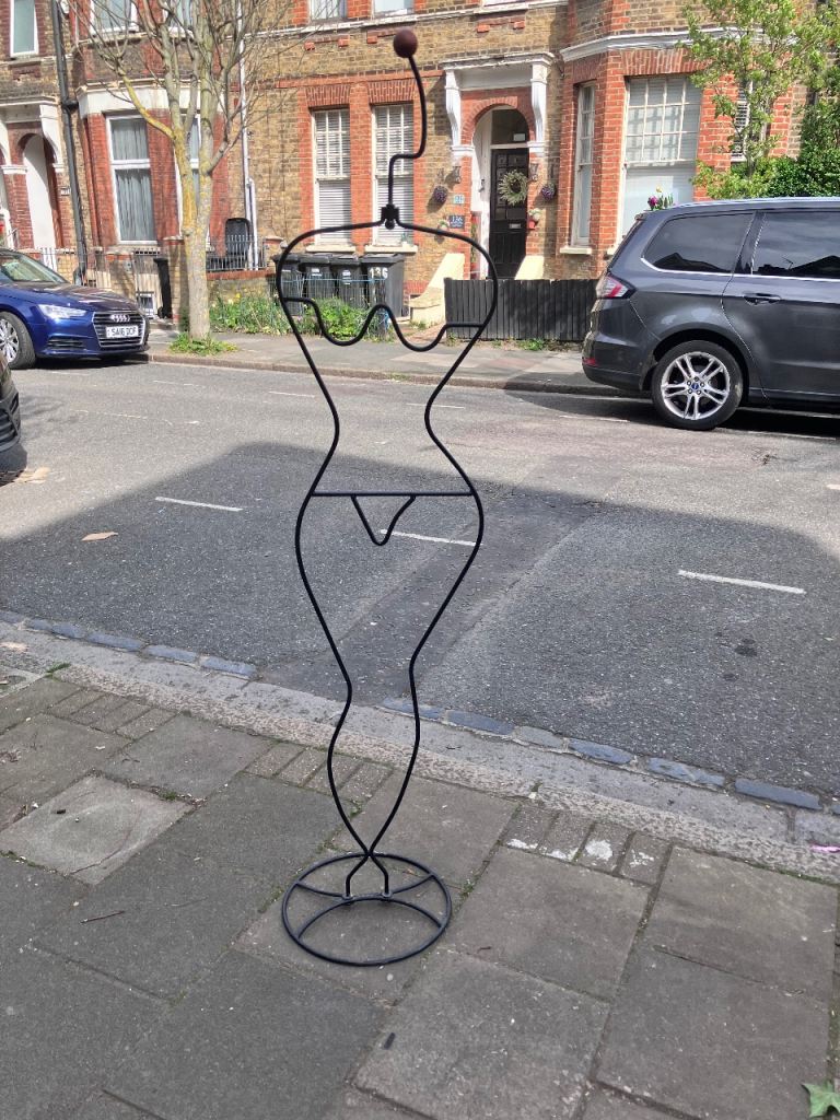 Postmodern 80s/90s  female mannequin