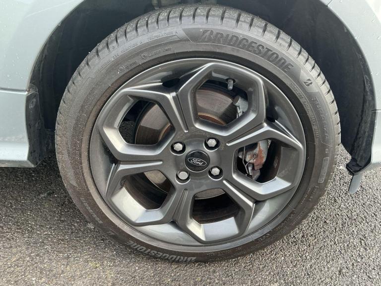 2022 Ford Ecosport EcoSport ST-Line 5 Door 1.0L Ford EcoBoost 125PS FWD 6 Speed Manual HATCHBACK ...