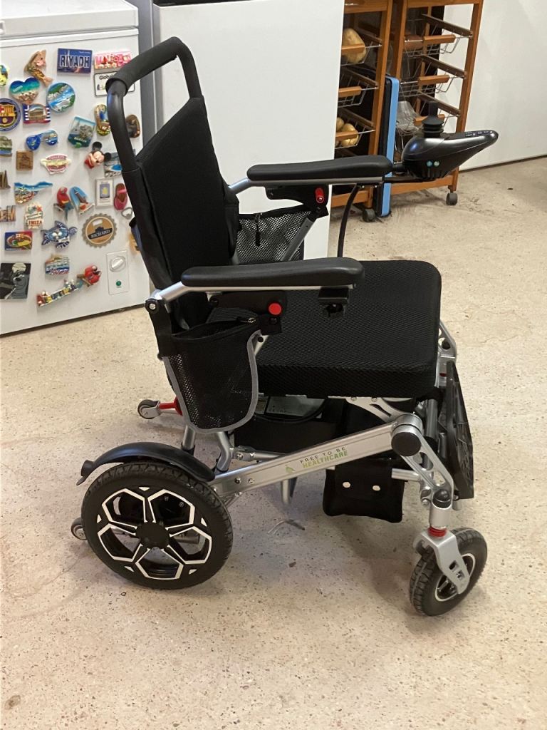 Electric Wheelchair 