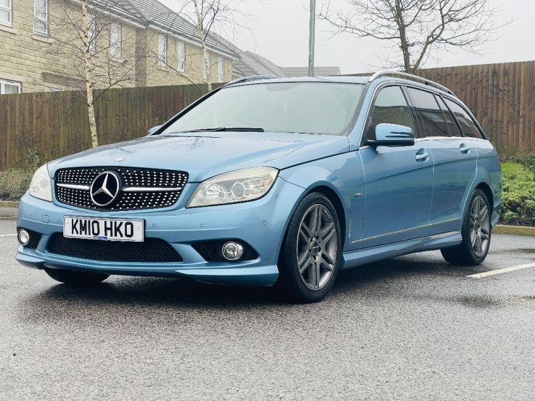 Mercedes-Benz C CLASS 2.1 Diesel Automatic. 12 months mot and fresh service.