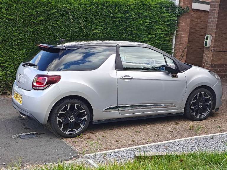 Citroen, DS3, Desire BlueHdiHatchback, 2014, Manual, 1560 (cc), 3 doors