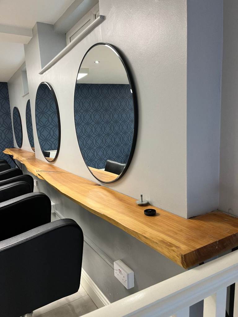 10 round salon mirrors