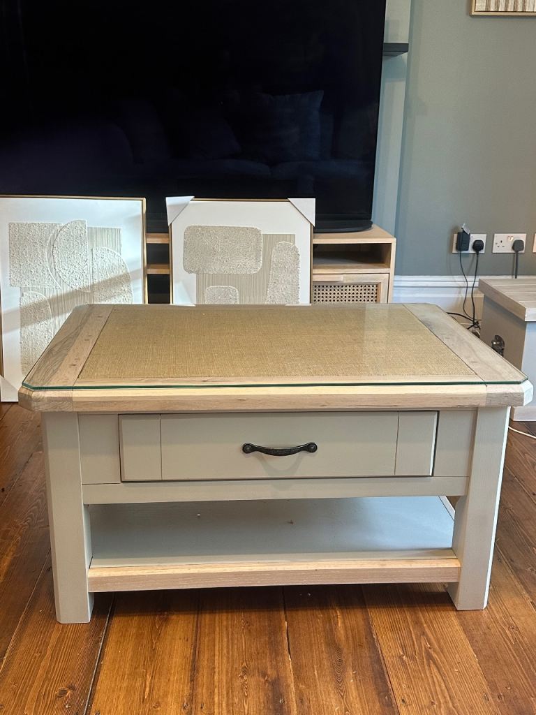 Custom-made wood Coffee Table