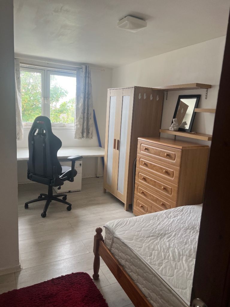 Room for rent