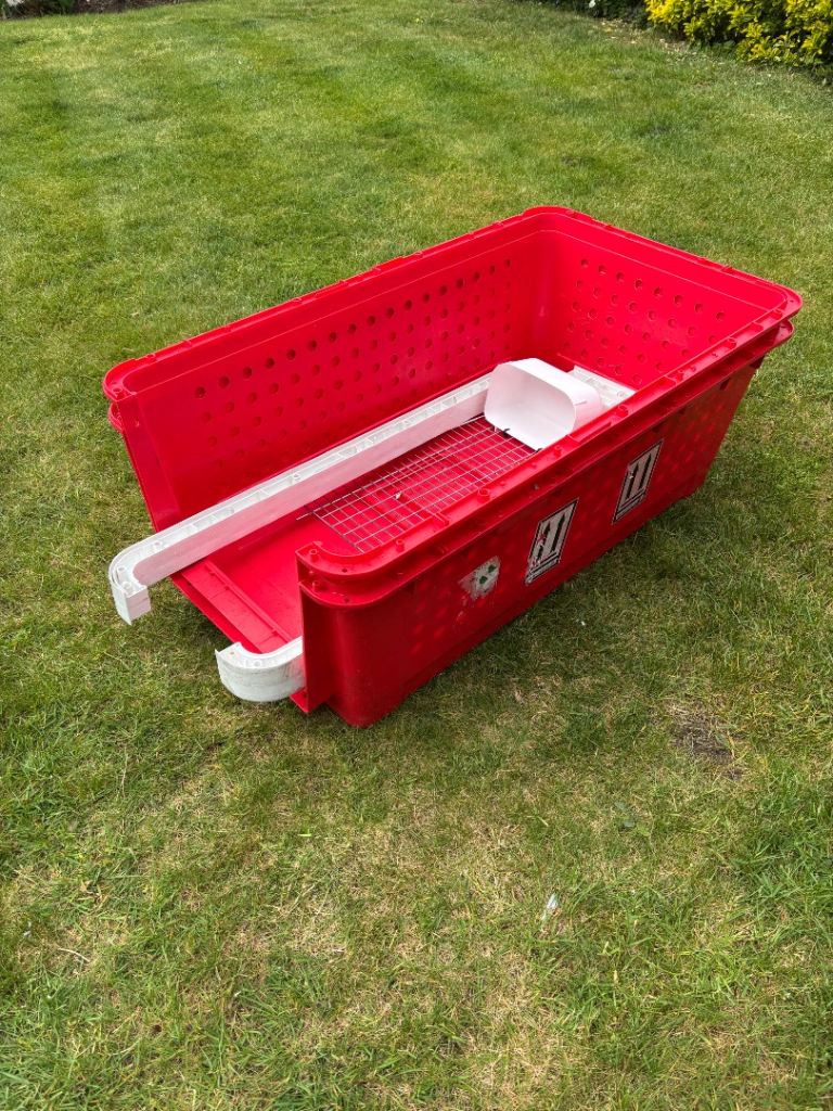 IATA approved dog crate