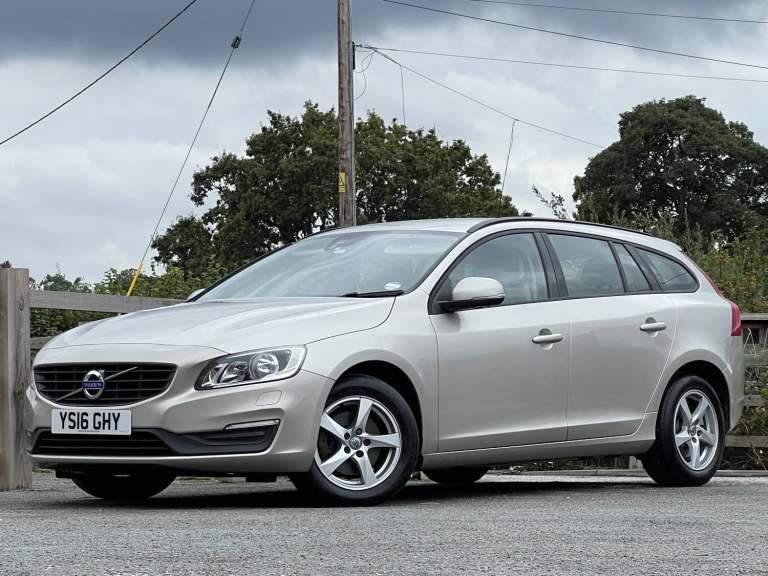 VOLVO V60 2.0 Business Edition D2 2016