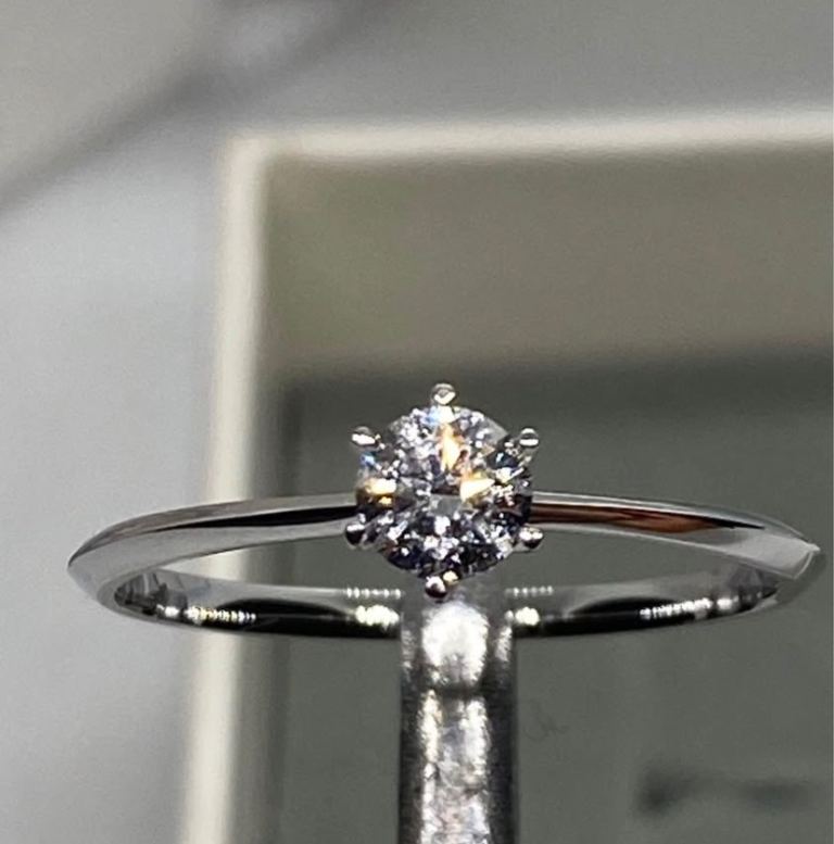 14K White Gold Lab Diamond Ring 0.30ct D/VVS1 Round Brilliant Size P New in Box