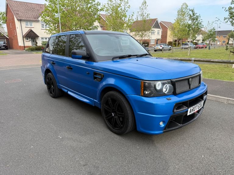 Range Rover Revere Hsr SUV (wrapped diamonds blue 