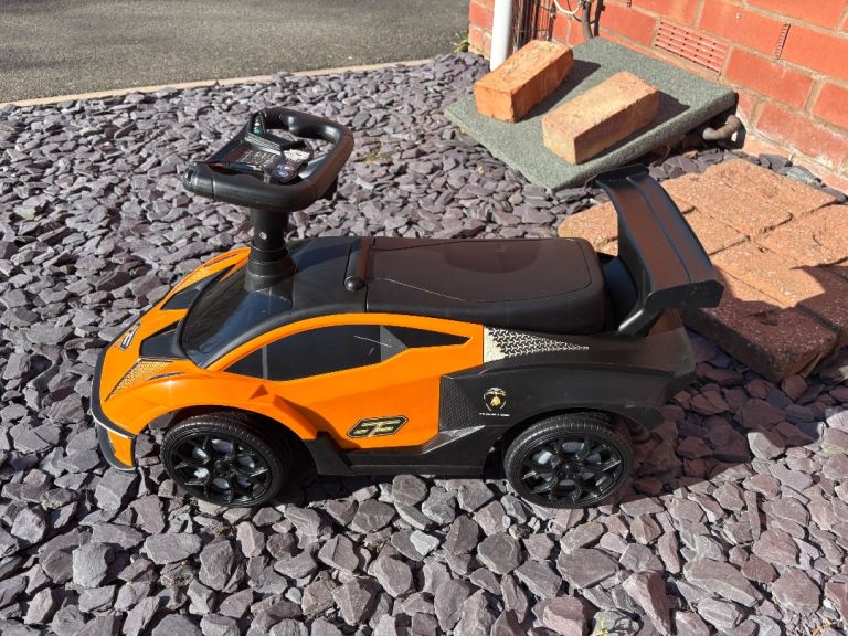 Children’s ride on Lamborghini 