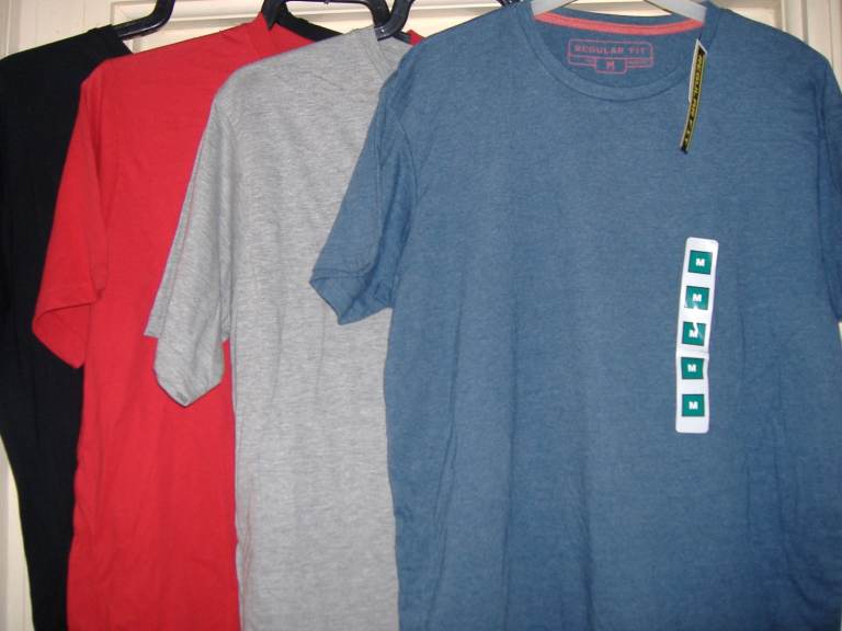 4 x t-shirts , brand new