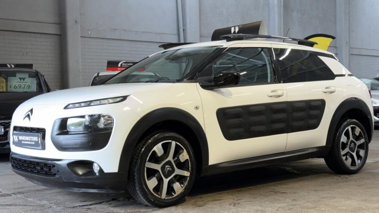CITROEN C4 CACTUS 1.2 PureTech Flair Automatic White 5dr RARE