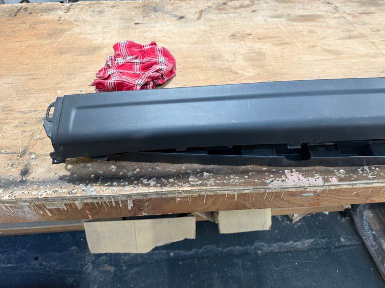 Movano / Master Rear Bumper cover / reinforcement bar - 850220011R