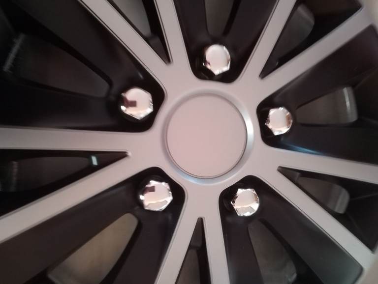 Caravan/trailer Hubcaps 