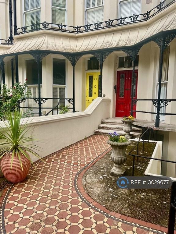 3 bedroom flat in Sillwood Road, Brighton, BN1 (3 bed) (#3029677)
