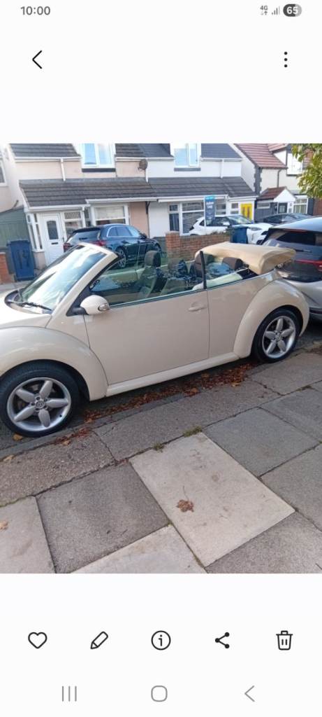 Volkswagen, BEETLE, Convertible, 2004, Manual, 1596 (cc), 2 doors