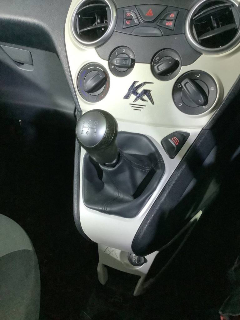 2013 Ford Ka 1.2 Zetec Hatchback 3dr Petrol Manual Euro 5 (s/s) (69 ps) Hatchback Petrol Manual