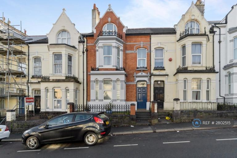 1 bedroom in Beaumont Road, Plymouth, PL4 (#2802515)