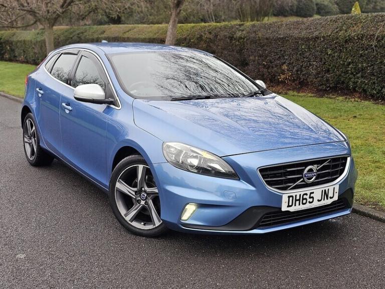  Volvo V40 T2 R-Design Hatchback Petrol Manual