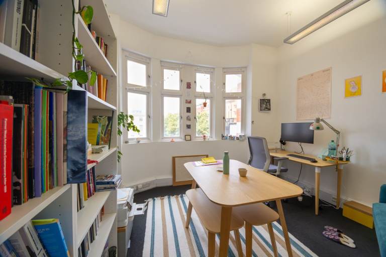 Private Office | Creative Space | Beauty Room | Workspace | Commercial Unit in Hackney Central E8