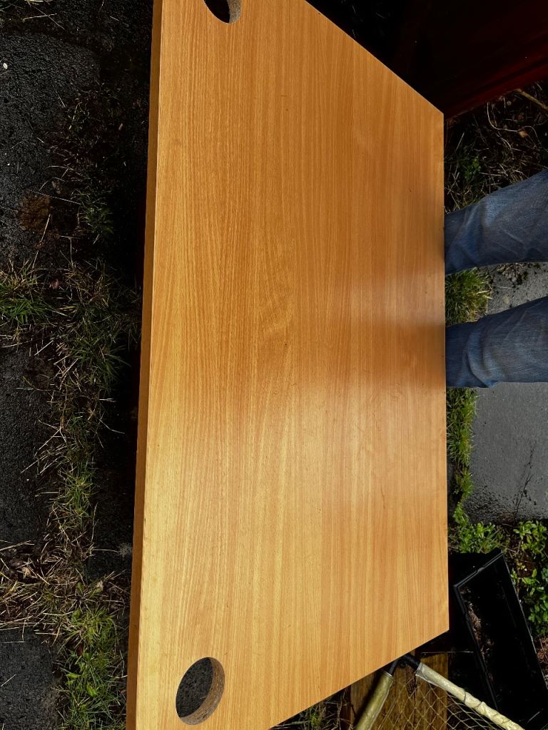 Free computer work table