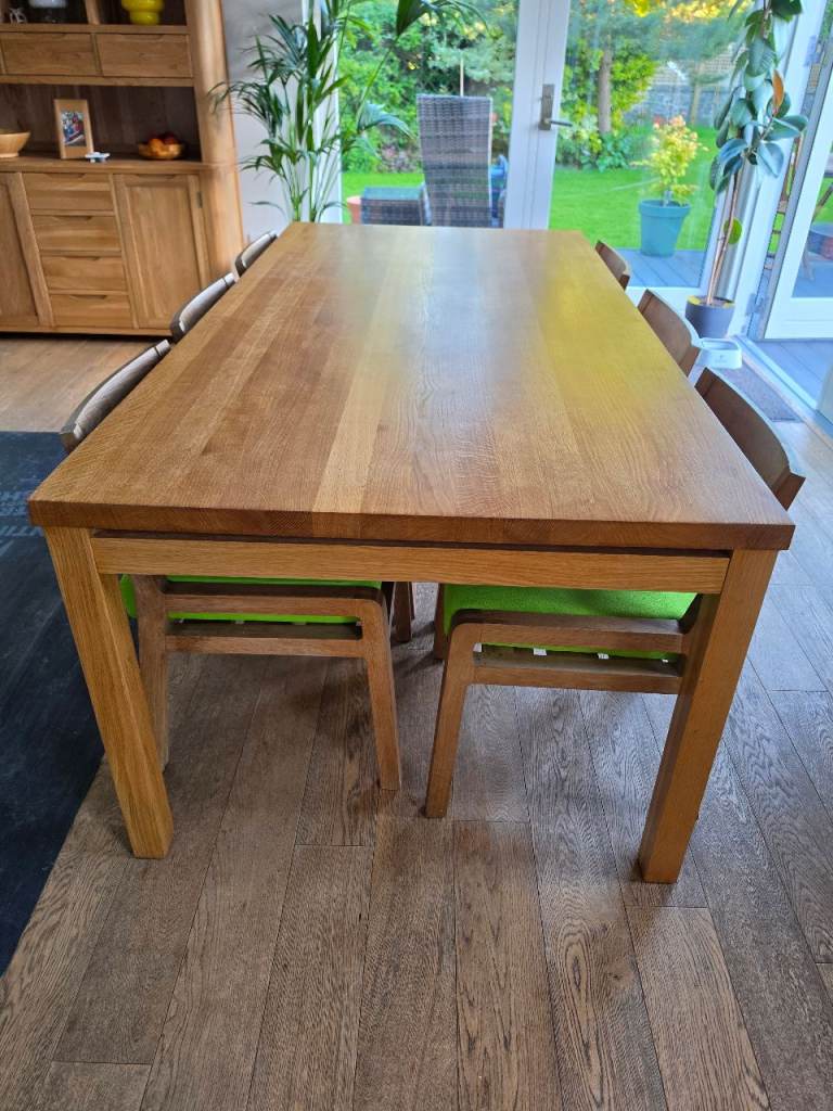 Habitat Massello solid oak dining table