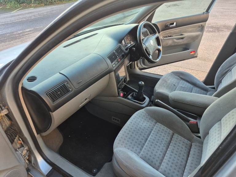 Volkswagen, GOLF, Hatchback, 2003, Manual, 1896 (cc), 5 doors