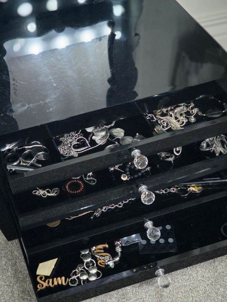 Large jewellery cabinet 
