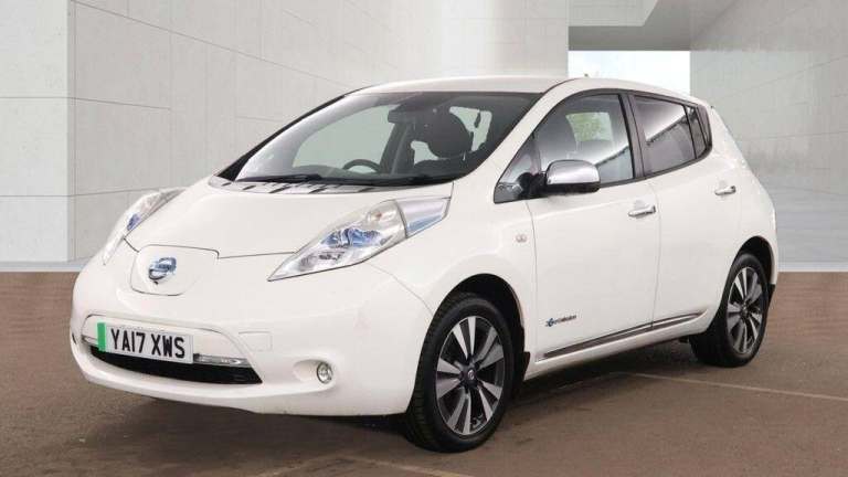 2017 Nissan Leaf 80kW Tekna 24kWh 5dr Auto HATCHBACK ELECTRIC Automatic