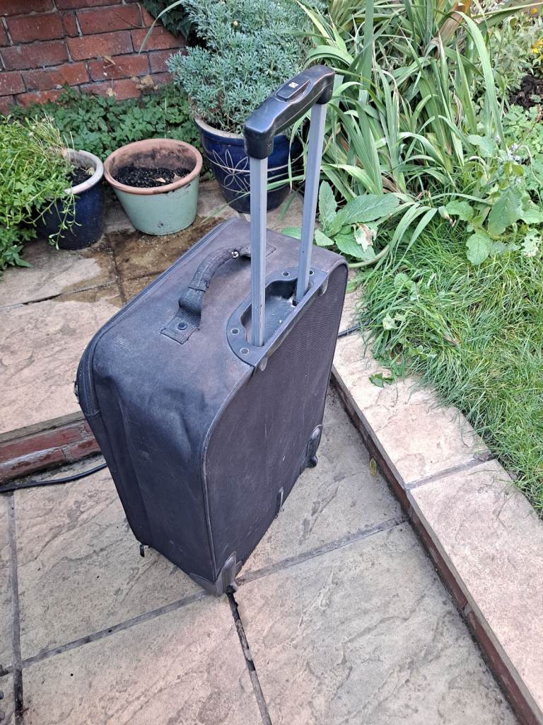 Black travel bag (wheeled)