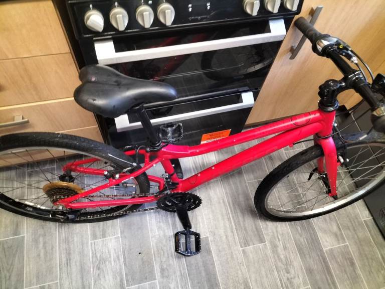 2 x carreras  24 inches 24 gears. 20 each 
