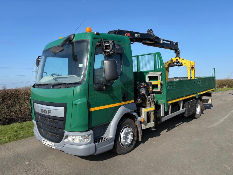 2016 DAF LF 45.210 12TON DROPSIDE WITH HIAB XS 077 CRANE